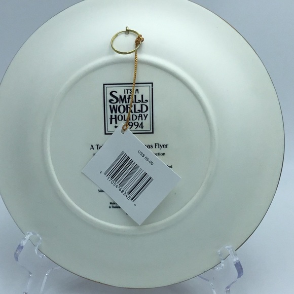 Vintage 1994 Three D Mickey Mouse Plate - Picture 9 of 13